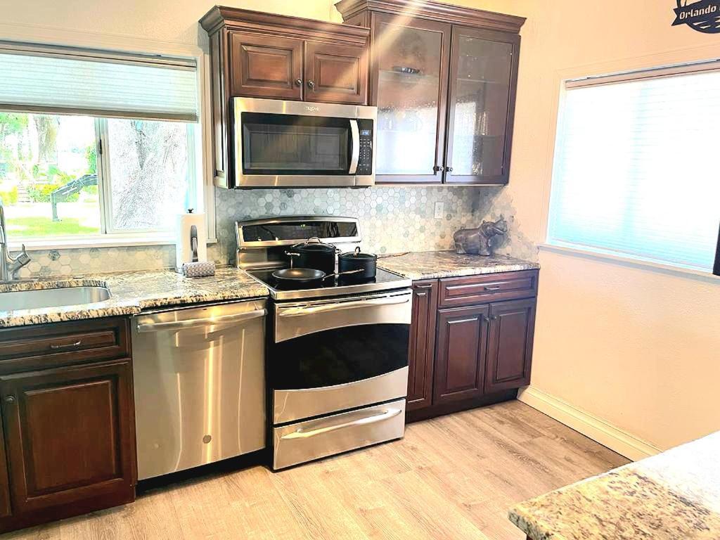 Orlando Lakefront Tiny Homes 6 Plus Month Rentals Habitación foto